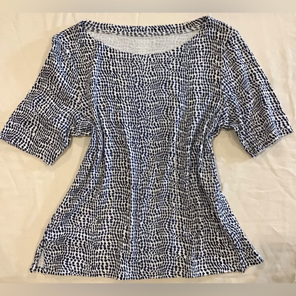 Chico’s Ultimate tee, blue and white print